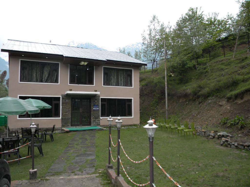 Dreamland Kashmir Cottage Pahalgām Kültér fotó